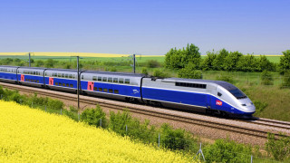 Френският жп гигант SNCF се изправя срещу нова заплаха за легендарното TGV