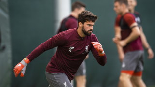 Вратарят на Ливърпул Алисoн Бекер отбеляза фантастичен гол срещу УБА в