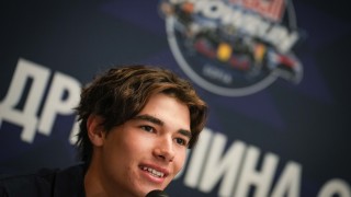 Никола Цолов говори на пресконференция преди Red Bull Showrun в