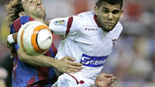 Челси се договори със Севиля за Даниел Алвеш