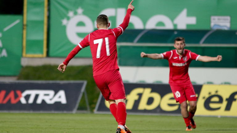 Емил Стоев: Валери Божинов повлия положително на Ботев (Враца)