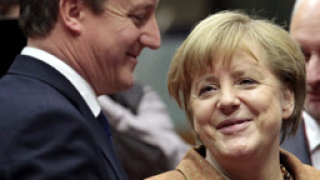 Спиране на имигрантите от ЕС към Острова - основна тема на срещата между Камерън и Меркел