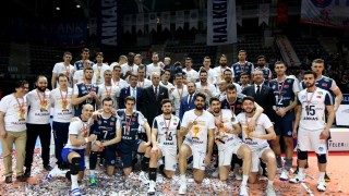 Волейболният Халбанк Анкара спечели дубъл в Турция Отборът на Велизар