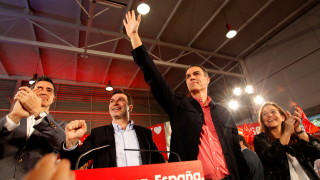 Испанските социалисти водят преди изборите, но подкрепата за крайно десните скача 