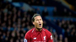 Джейми Карагър е категоричен че Върджил ван Дайк трябва да