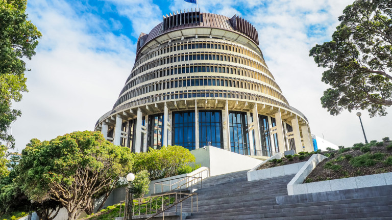 Нова Зеландия заяви в петък, че е запозната с разузнавателна