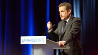 10-има гардове за 700 000 евро пазят Саркози 