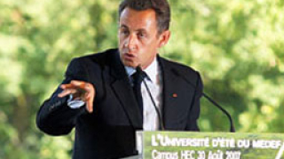 Саркози прекъсна свое интервю по телевизията