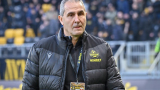 Старши треньорът на Ботев Пловдив Димитър Димитров определи група от