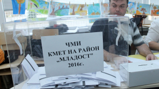 Изборният ден не може да бъде прекъснат, увериха от ЦИК