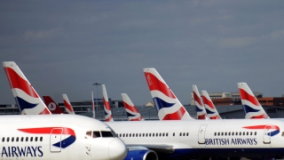 Британският кабинет одобри спорни планове за трета самолетна писта на "Хийтроу"