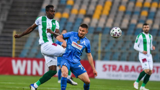 До този момент от старта на сезона 12 чужденци са