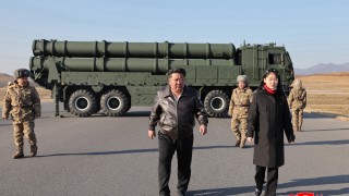 Севернокорейският лидер Ким Чен ун изглежда предприема стъпки за консолидиране на