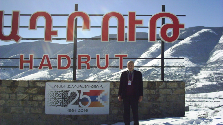 Референдумът в Нагорни Карабах успокои хората