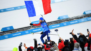 Мартен Фуркад изведе Франция до златен медал в смесената щафета