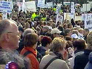 В Берлин протестираха срещу атомната енергетика