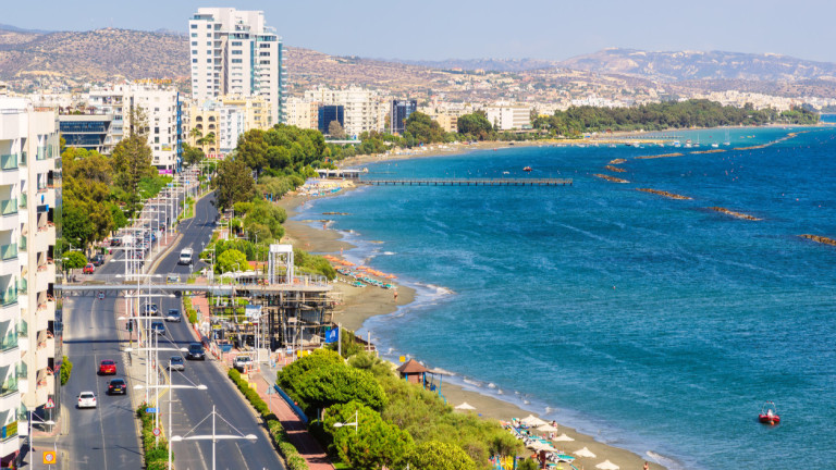 Кипър за първи път въвежда минимална заплата