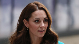 Кейт Мидълтън се срамува от тези снимки