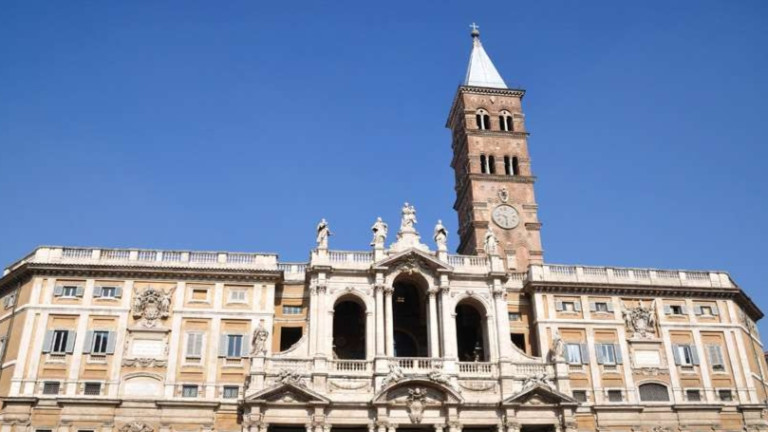 Двама свещеници са ранени в Рим