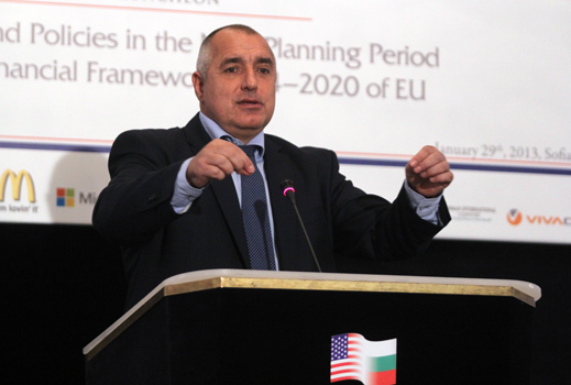 Спрели са изграждането на Западната тангента, притеснен Борисов