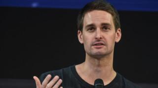 Основателите на Snapchat станаха с $2,7 милиарда по-богати само за час
