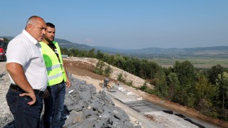 До дни започва строителството на АМ "Хемус" от Белокопитово до Търговище
