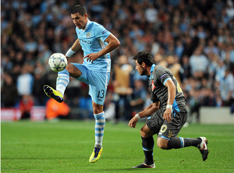 Сити губи бранител за около месец