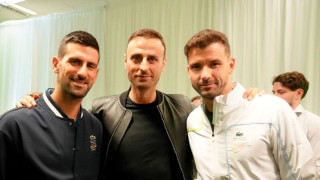 Легендата на българския футбол Димитър Бербатов не пропусна шоу мача между