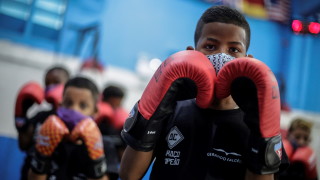 регистрира 513 нови смъртни случая от COVID 19 и 26 106