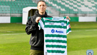 Методистът по физическа подготовка в школата на ПФК Черно море