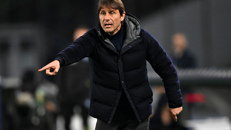 Наполи е готов да привлече крило на Нотингам Форест