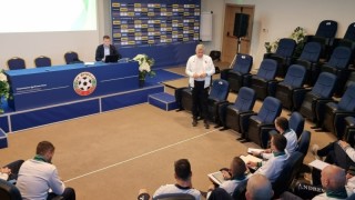 Българският футболен съюз покани представителите на медиите на пресконференция по