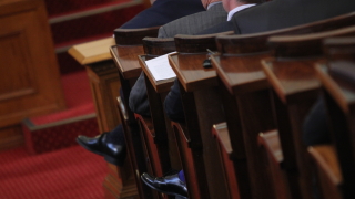 Опозицията с бойкот на бюджета Отказа да се регистрира за