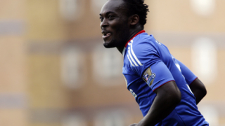 Есиен изправи на нокти всички в Челси, получи нова тежка контузия