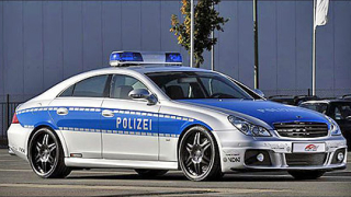 Полицейски автомобил за 348 000 евро