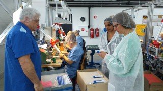 Над 30 000 четки за зъби излизат всеки ден от