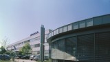 Най-големият в света производител на протези, с база и у нас, осъществи най-значимото за годината IPO в Германия