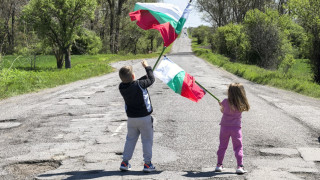 Протест на жители на няколко села в общините Стралджа и