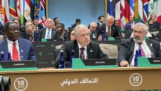 Падането на визите и борбата с тероризма обсъди министърът на външните