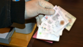 Заявления за издаване на български лични документи може да се