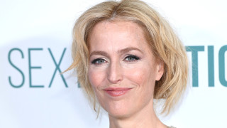 Откакто я видяхме в Sex Education като д р Джийн Милбърн