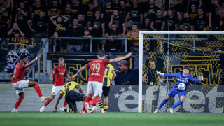 ЦСКА показа "червените" емоции след триумфа на "Колежа"