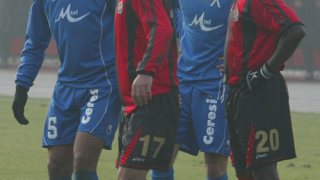 Юсуф Рабе под въпрос за дербито със Славия