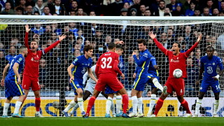 След десетилетие на очакване Ливърпул отново спечели трофей в домашен