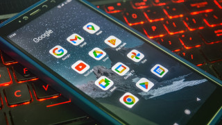 Технологиите никога не са спирали да бъдат политика но в