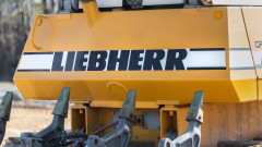 Германският гигант Liebherr мести още производство към България