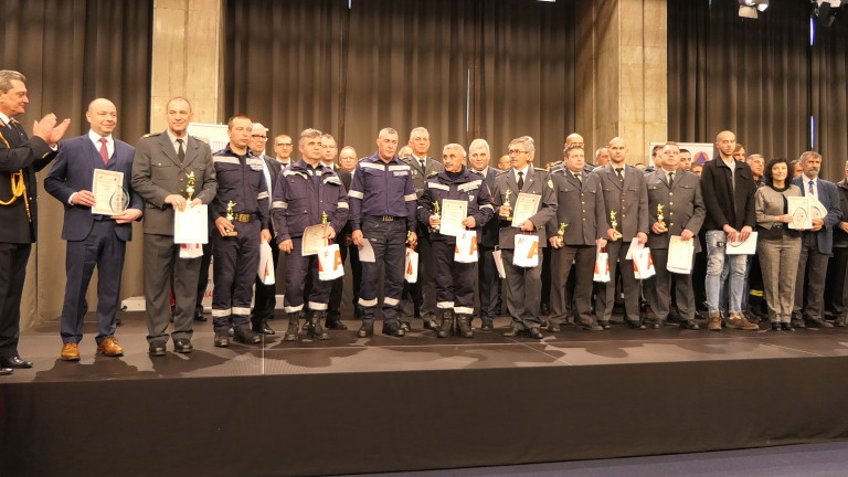Титлата пожарникар на 2019 година получи Тошко Бързилов, дългогодишен ръководител