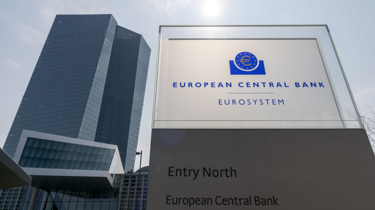 Политиката на ЕЦБ заплашва европейските банки
