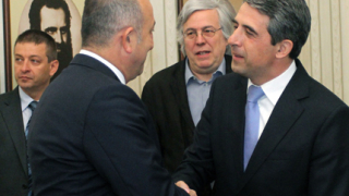 Гласувайте, иначе – политическа криза и след изборите, плаши Плевнелиев