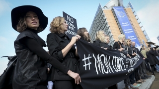 Жените в Полша скочиха срещу забрана за аборт